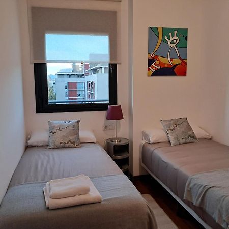 Modern Apartment, With Parking, Close To The Beach!! Sant Adria de Besos Exterior foto